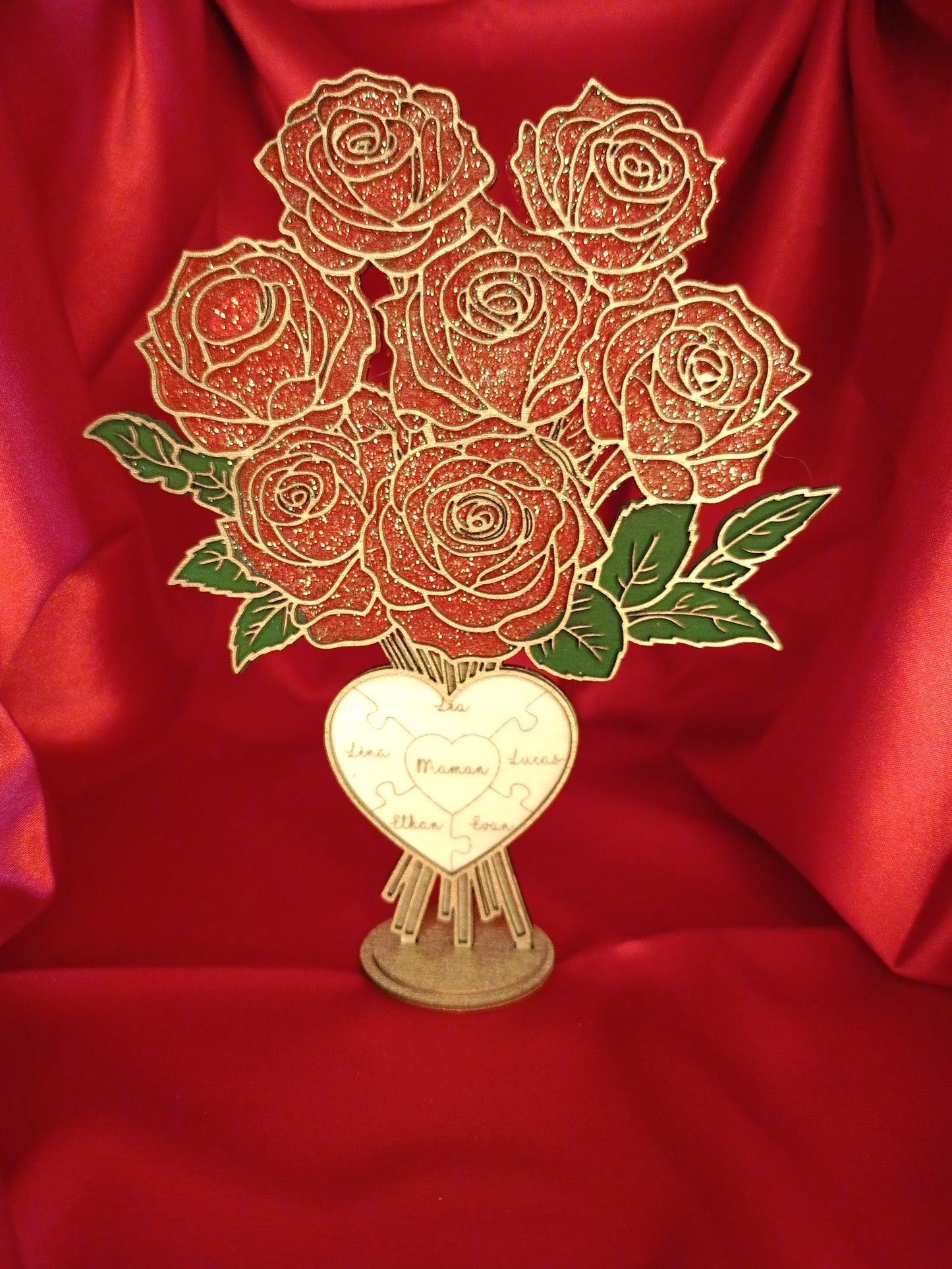 Bouquet de Roses en Bois Personnalisable – L’élégance éternelle du fait main