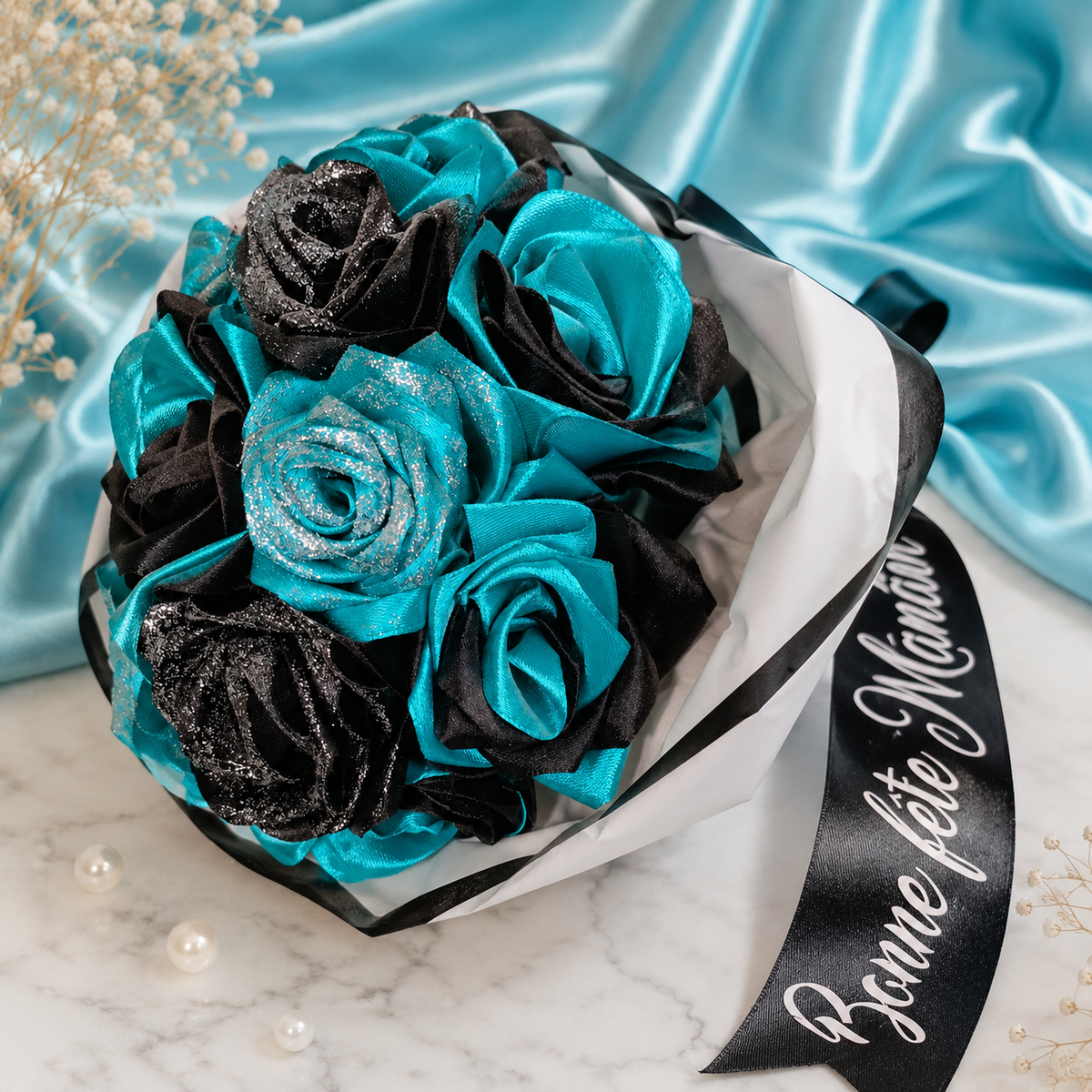 Bouquet de roses en tissu personnalisé – Création florale artisanale